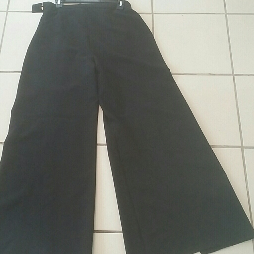 Pants - Picture 2 of 4